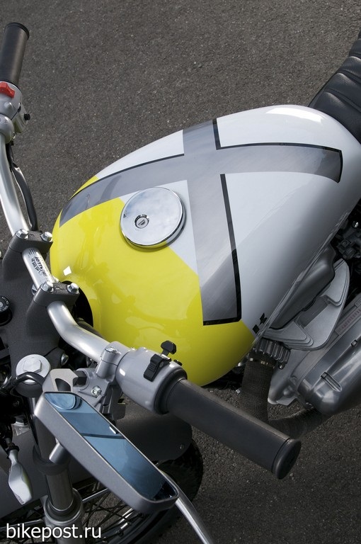 Мотоцикл Kawasaki W800 Starck Boxer