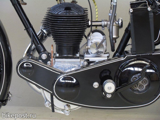 Ретро мотоцикл Terrot HST 1930