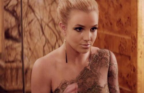 Britney Spears - Criminal (2011 / HDTV)