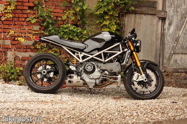 Тюнингованный мотоцикл Ducati Monster S4RS StradaFab