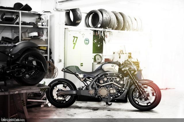 Мотоциклы Yamaha V-Max Special 2012: Маркус Вальц, Роланд Сэндс и Людовик Лазарет
