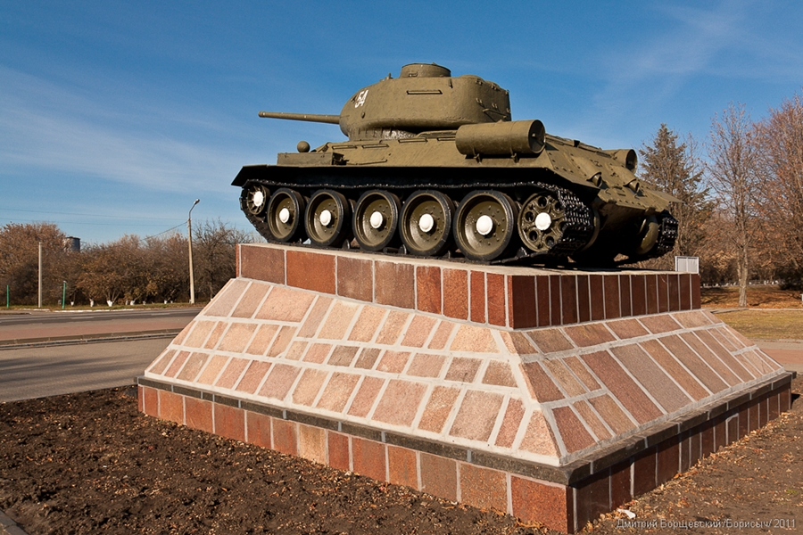 Мемориал "В честь героев Курской битвы"